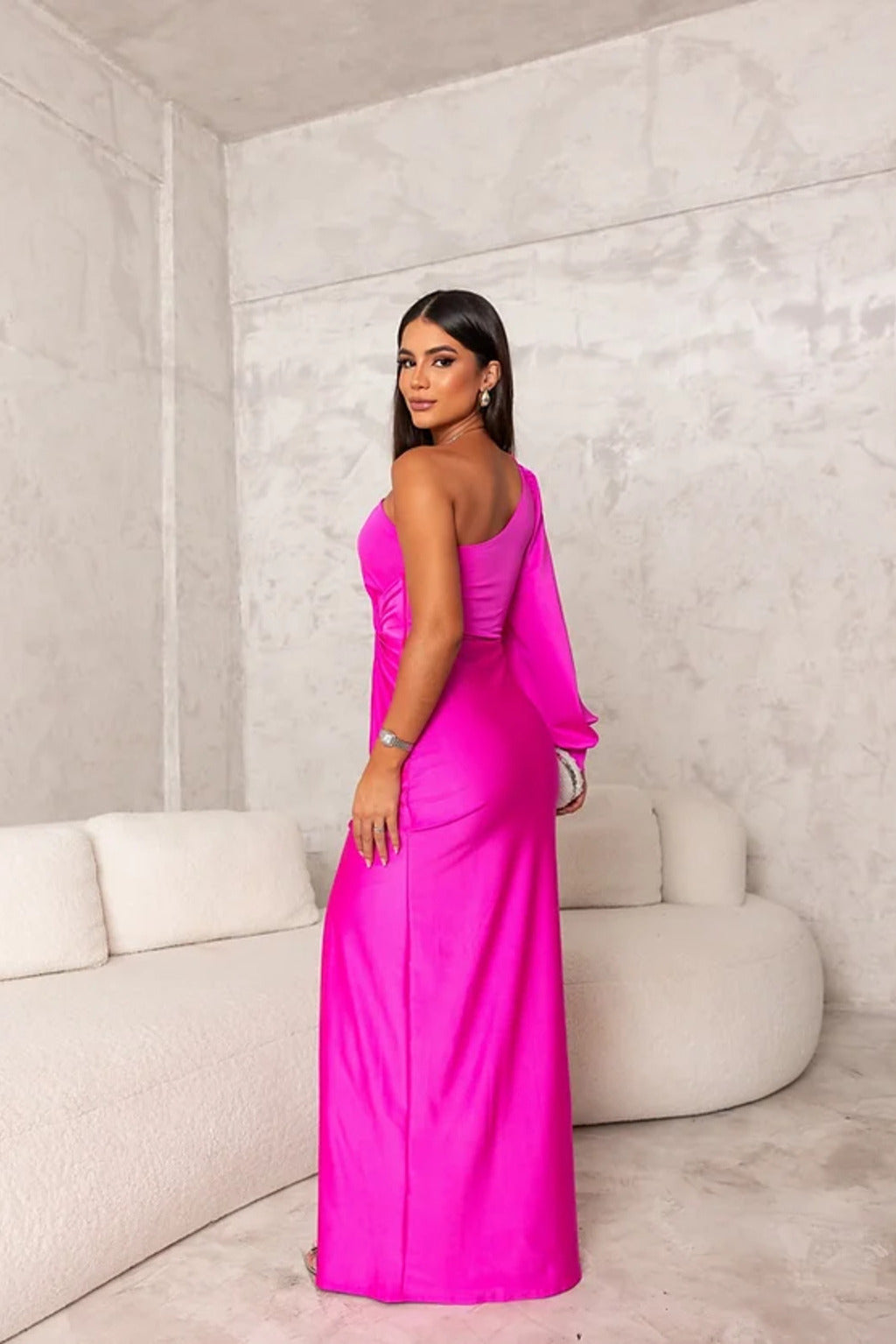 Anna - Elegant Silhouette Dress