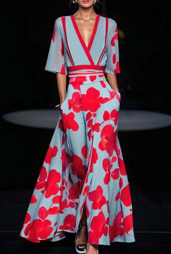 Lilah – Chic Long-Sleeve Gown
