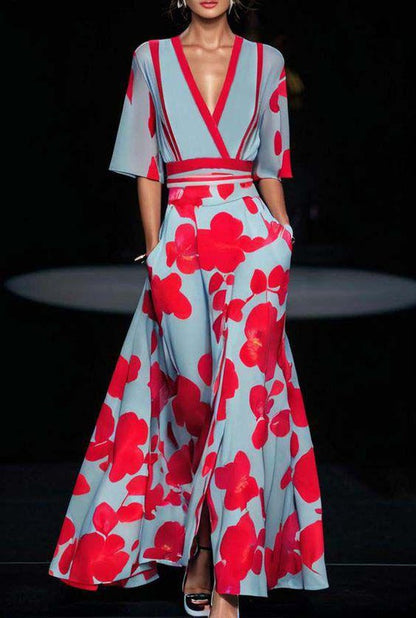 Lilah – Chic Long-Sleeve Gown
