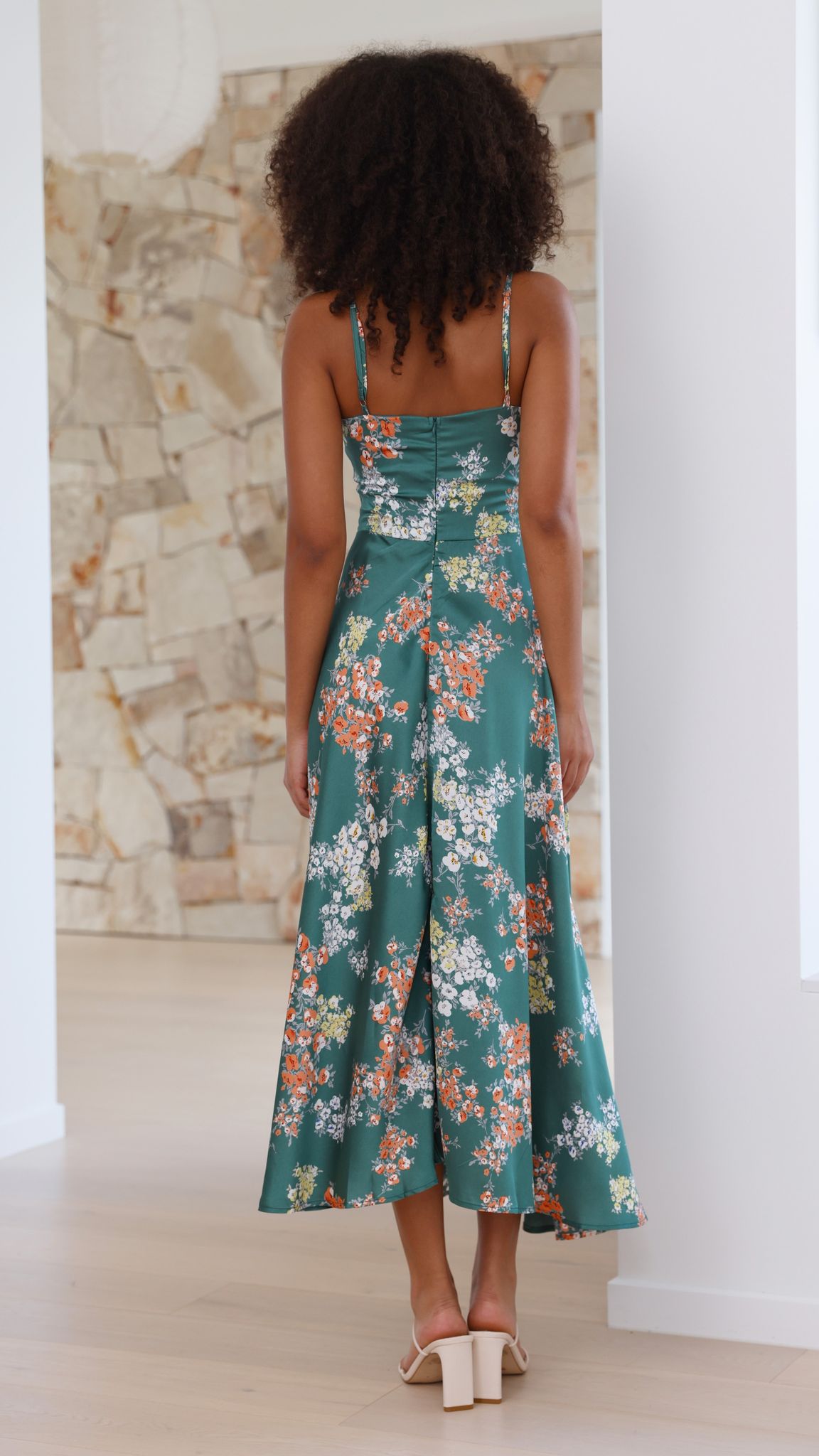 Flora - Romantic Midi Dress With Floral Print