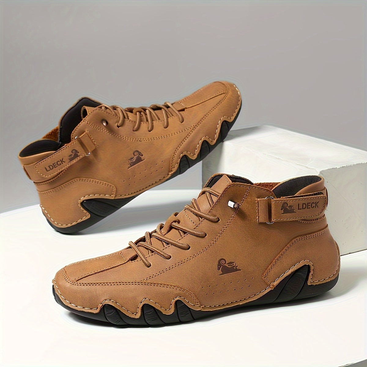 Grace – High-Top Lace-Up Trainers