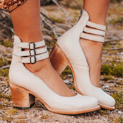 Larisa – Elegant Clarisse Boot