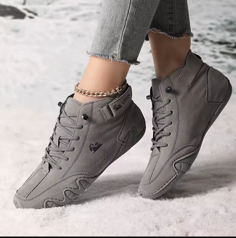 Shiela – High-Top Casual Trainers