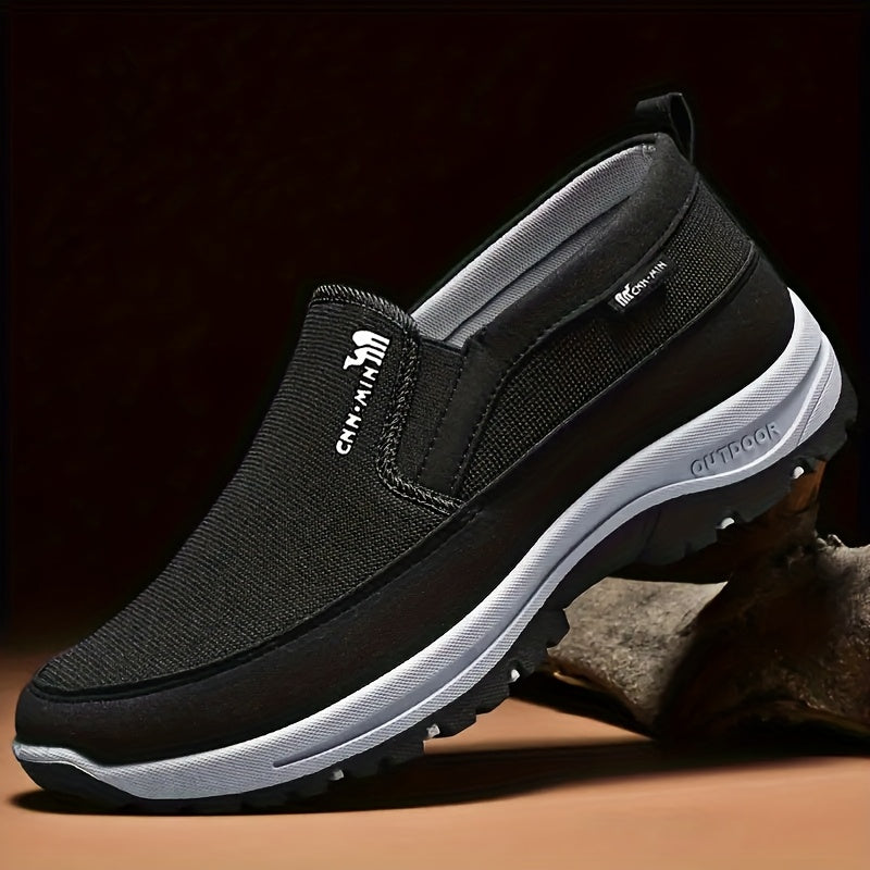 Heath – Slip-On Outdoor Walkers