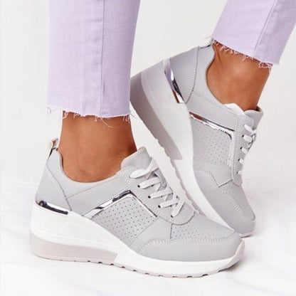 Rhie – Wedge Heel Trainers