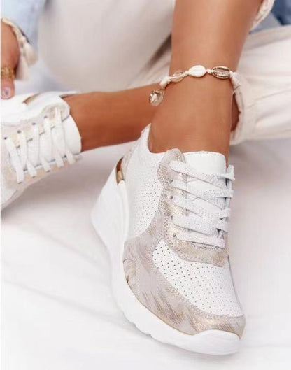 Rhie – Wedge Heel Trainers