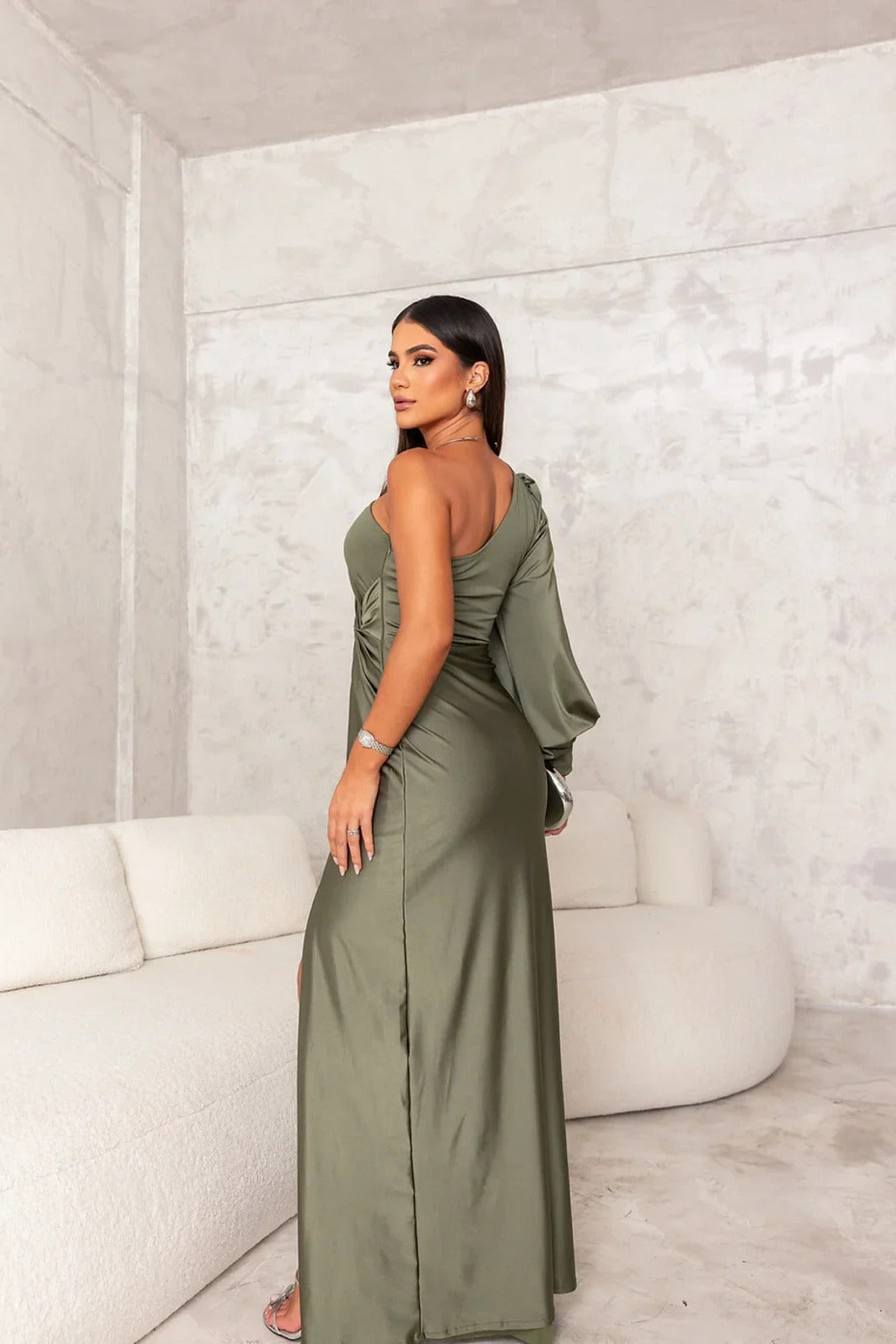 Anna - Elegant Silhouette Dress